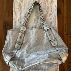 Silver Gucci shoulder bag/tote